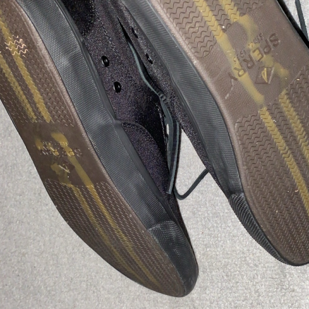Sperry Men's Black Suede Low-Top Lace Sneakers - Picture 6 of 6